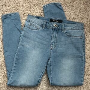 Jordache Women's Light Blue Skinny Jeans